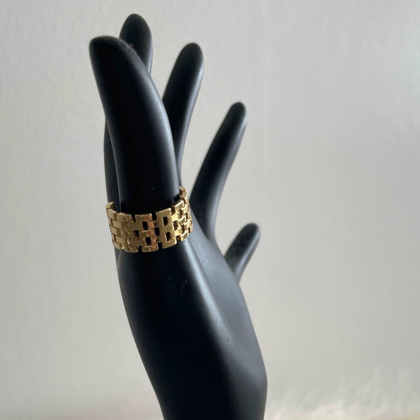 Mesh Panther Link Ring β¨