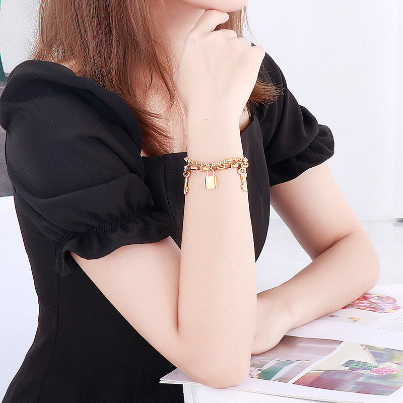 Keys to the Heart" Bracelet ⭐️