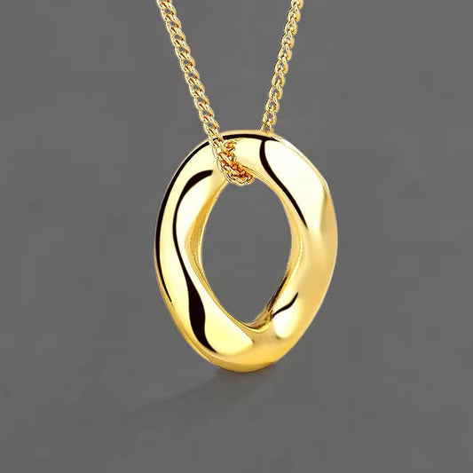 Hollow Gold Pendant with its Chain  📿