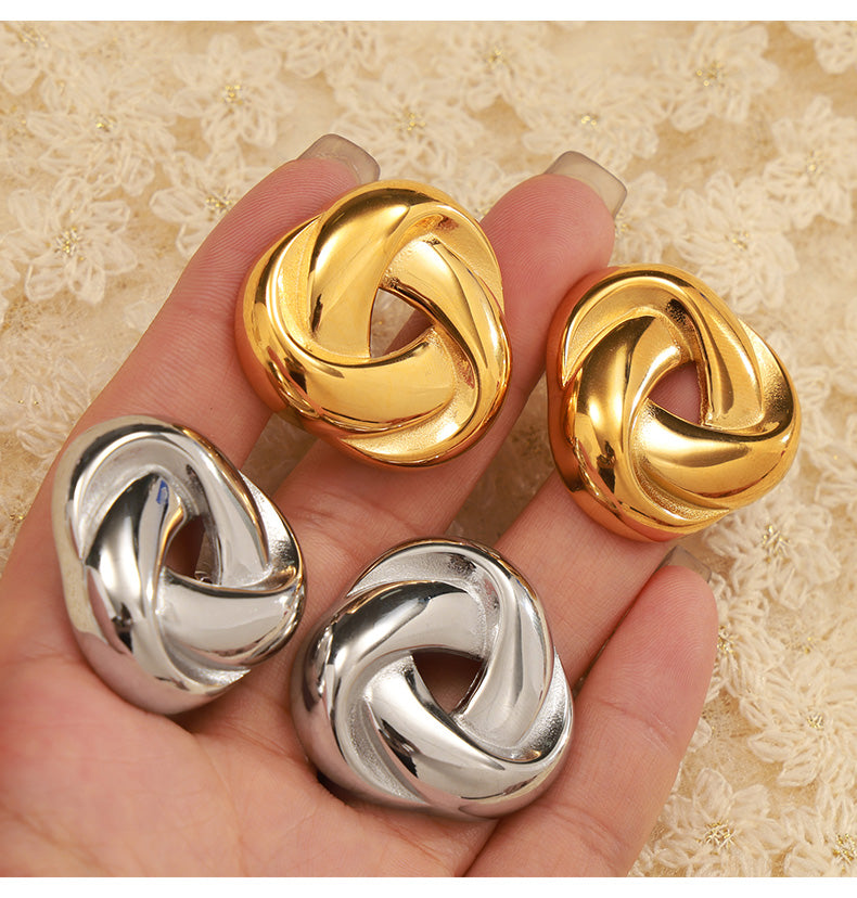 Twisted Stud Earring💛